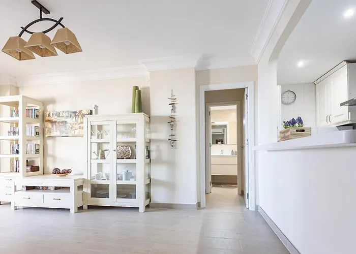 Apartamento Ideal - Beach, Pool, Parking - Inmodream